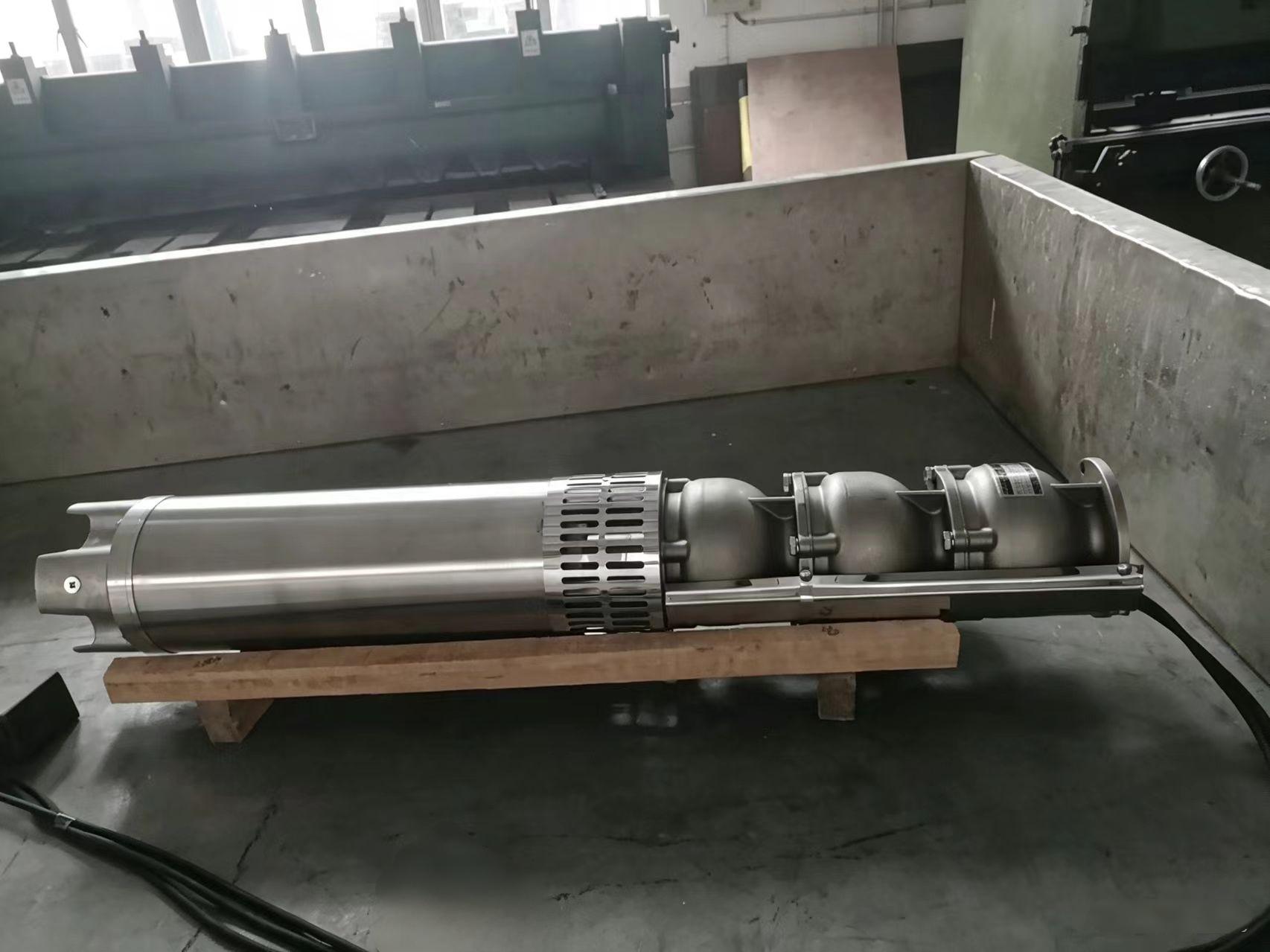 定制304不锈钢潜水泵